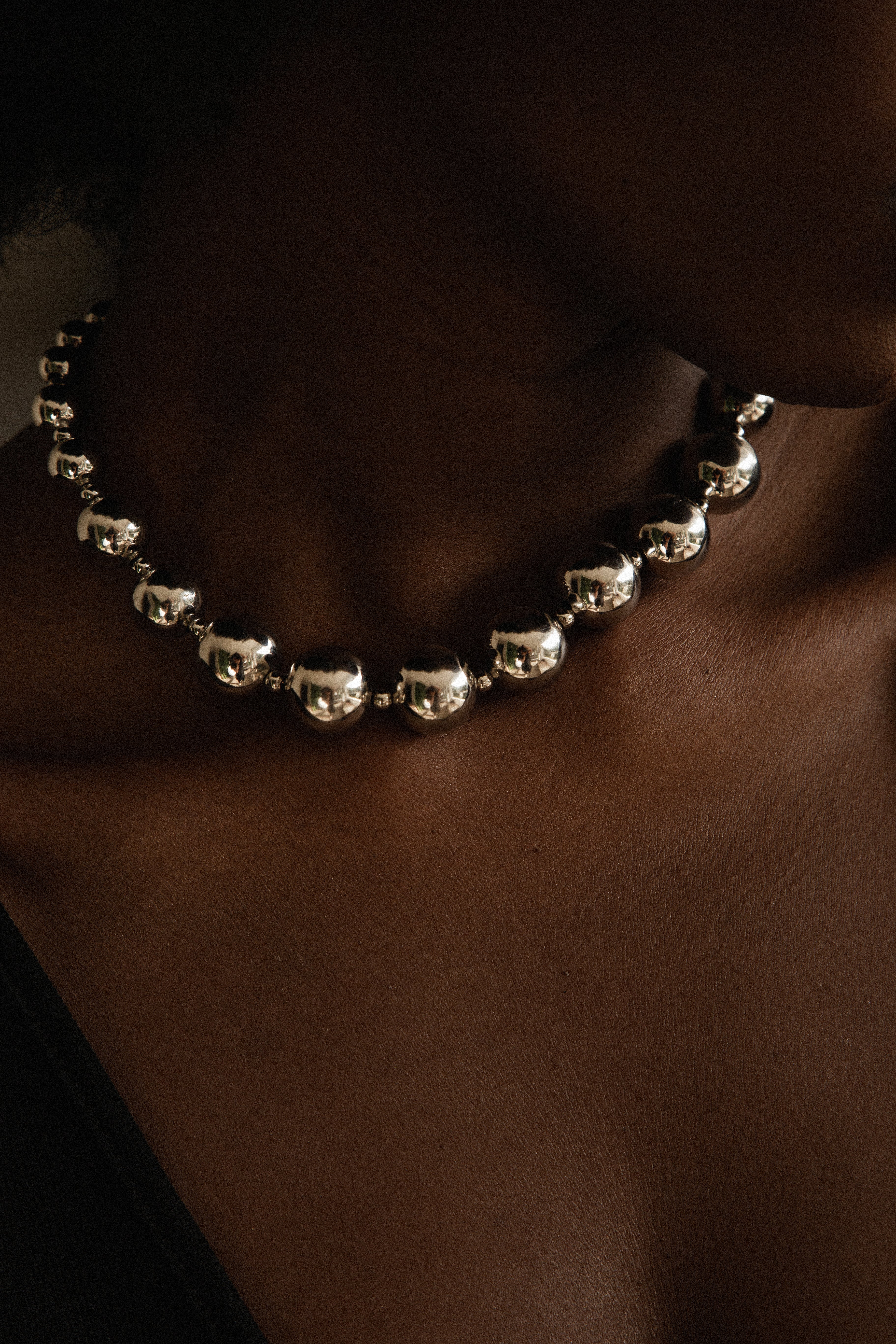COLLAR BOLAS GRANDES